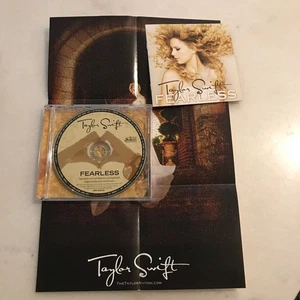TAYLOR SWIFT Fearless ORIGINAL 2008 TARGET CD+DVD with Poster! - Picture 1 of 6