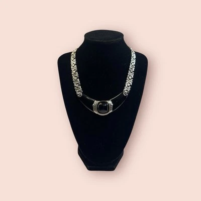 "Collar colgante retro vintage TRIFARI tono plata metal esmalte negro 16""" Foto 1 de 4