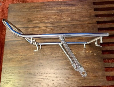 Wards Riverside Benelli 250cc скремблер багажник - новый из старых запасов - Изображение 1 из 4