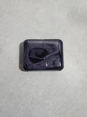 New Samsung Galaxy Headphones / Model EO-EG920LW / 3.5mm Jack - Image 1 of 3