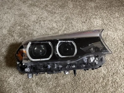Faro derecho BMW G30 530i 540i 550i 2016 2018 2019 2020  Foto 1 de 4