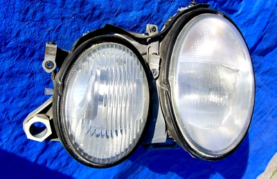 Faro xenón izquierdo conductor 96-02 Mercedes Benz OEM Hella W208 320 430 CLK55 AMG Foto 1 de 4