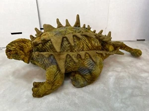 Peluche Walt Disney Dinosaurio Ankylosourus - Imagen 1 de 6