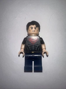 Lego Super Heroes Superboy SH0143 Minifigure - Picture 1 of 3