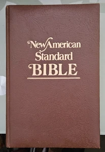 1977 holman NASB NEW AMERICAN STANDARD BIBLE side column reference edition - Picture 1 of 7