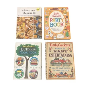 Lot 4 Betty Crocker’s Vintage Cookbook - Picture 1 of 7