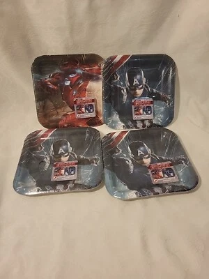 marvel heros set Of  4  7" paper plates. 8 in ea package - Image 1 of 4