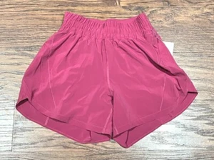 NUEVO Pantalón Corto Lululemon Track That High-Rise Forrado 5" Malva Lavado Talla 6 - Imagen 1 de 7