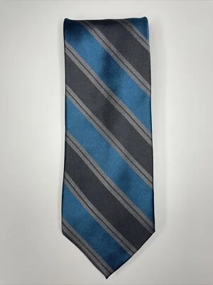 Corbata Ryan Seacrest / Rayas azules y grises / 100 % seda / Largo 57 pulgadas y ancho 2,75 pulgadas Foto 1 de 4