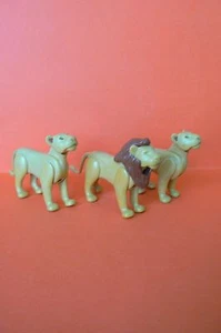 PLAYMOBIL / LE CIRQUE : BEL ENSEMBLE DE 3 FAUVES, un lion et 2 lionnes - Imagen 1 de 8
