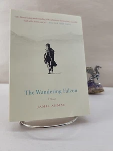 The Wandering Falcon, Jamil Ahmad 2012 - Imagen 1 de 6