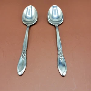 2 Oneida Community Stainless Oval Soup Spoon Spring Rose Betty Crocker 6 3/4 in - Picture 1 of 12
