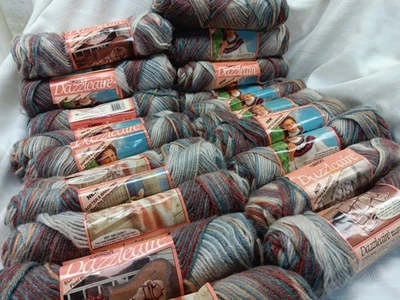 20 Vintage Caron Dazzle Aire Teaberry Ombre Yarn 3oz Skeins 4 Ply Knit Crochet - Image 1 of 4