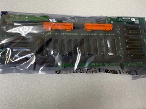 NEW DELL POWEREDGE R920 / R930 HARD DRIVE BACKPLANE 2.5 INCH SFF 24 BAY X1T22 - Picture 1 of 2