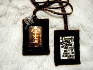 Holy Face Brown Scapular - Picture 1 of 1