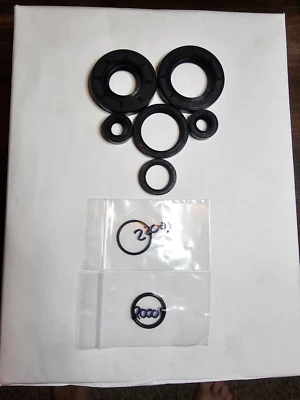 Juego completo de sello de eje de manivela principal del motor Suzuki 1979 - 80 RM250 1980 - 81 PE250 Foto 1 de 2