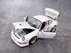 1/18 UT models AUTOart Porsche 911 993 GT2 EVO White w/ Box From Japan Model Car - Picture 1 of 8