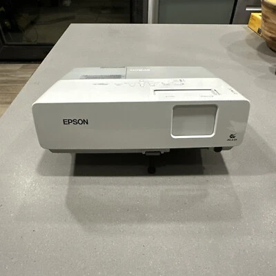 Epson Powerlite 83+ EMP-83H XGA 2200 Lumen Projector 654 Lamp Hours! TESTED - Image 1 of 4