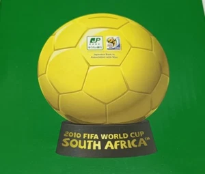 2010 FIFA Fussball-Weltmeisterschaft Südafrika Fußball Münzbank - Bild 1 von 10