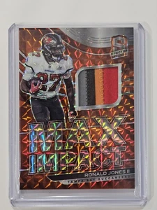 2021 Panini Spectra Max Impact Orange 8/10 Ronald Jones II #MI-RJ - Picture 1 of 3