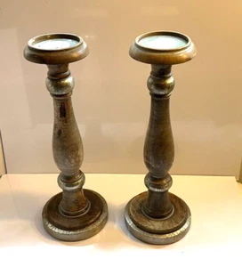 Vintage Paar gedrechselte Holz Kerzenständer mit silbernen Akzenten 16" hoch - Bild 1 von 5