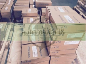 Yaskawa Servo Motor SGMPH-01A1A-YR12 NEW - Picture 1 of 1