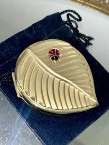 Vintage Estee Lauder Ladybug Gold Lucidity Powder Compact Transparent Med 02 New - Picture 1 of 18