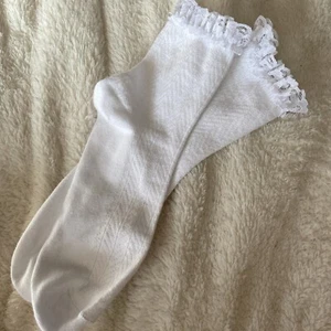 ladies lace ankle socks frill - Picture 1 of 2