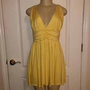 AQUA Sun Dress L NWT Ruched Waist Full Skirt Deep V-Neckline Sunflower Yellow - Picture 1 of 4