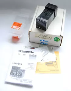 Omega CNi16D33 iSeries Dual Display 1/16 DIN Temperature Process Controller - Picture 1 of 13