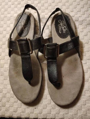 Life Stride Zapato Tanga Sandalia Cuero Negro Talla 10 Sistema Suave Comodidad Verano Foto 1 de 4