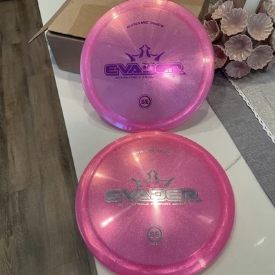 Dynamic Discs SE Evader Pair: Pink glitter 168g - Image 1 of 4
