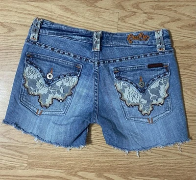Pantalones Cortos Y2K Miss Me Jeans Denim Corte Bordados Blanco Encaje Para Mujer’s 27 Foto 1 de 4