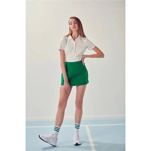 English Factory Woman White SPORTSWEAR SHORT SLEEVE STRETCHED TOP, Size Small  - Picture 1 of 10