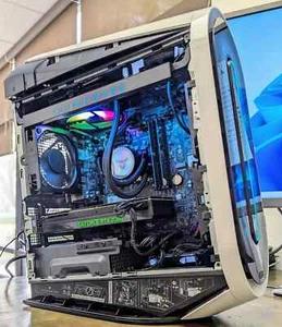 Alienware Aurora R13 GAMING PC i9-12900KF RTX3070 64GB DDR5 1TB SSD WIN11 WIFI - Picture 1 of 4