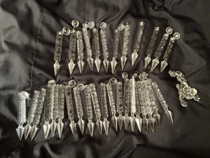 Large Lot 32 Vtg Antique Cut Crystal Spear Prisms Chandelier Candle Glass Luster - Picture 1 of 10