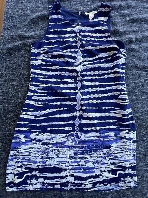 Vestido Vaina Saint Tropez West Para Mujer 4 Azul Abstracto Estampado Rayas Sin Mangas Foto 1 de 4