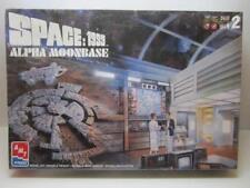 1998 AMT ERTL #30067 SPACE 1999 ALPHA MOONBASE  MODEL KIT new in the box 