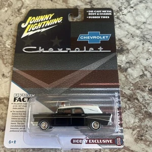 Johnny Lightning 1/64 Hobby Exclusive 1957 Chevrolet Hearse Black White JLSP144 - Picture 1 of 2