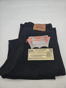 Jeans negros preencogidos vintage años 80 Levis 501 34x30 stock muerto - Imagen 1 de 17