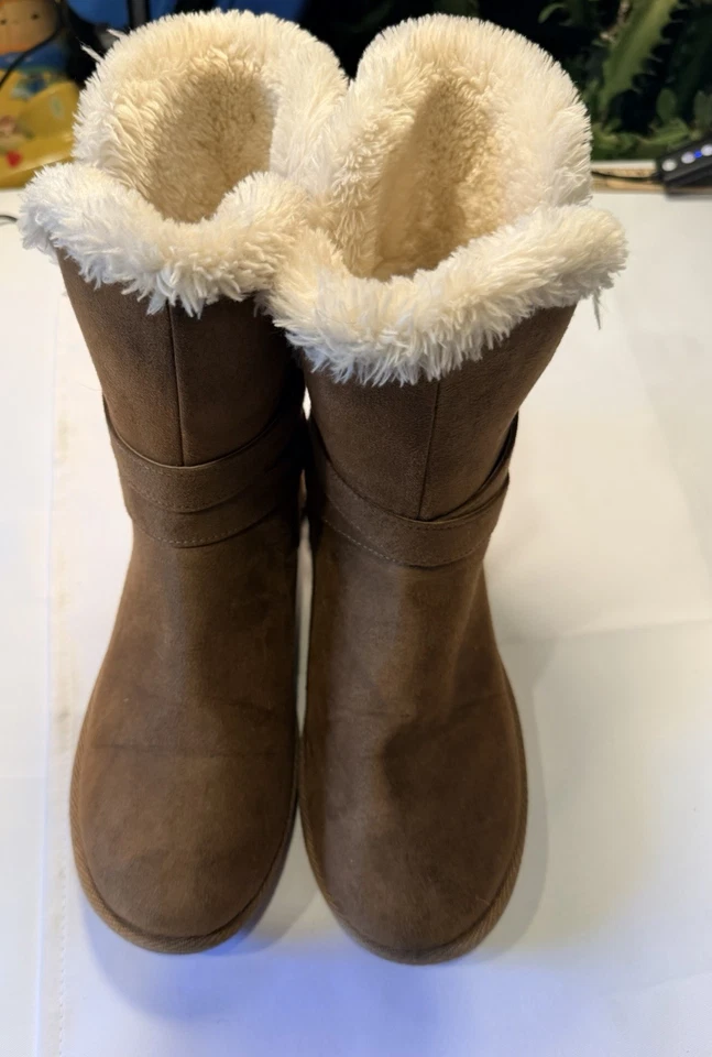 女式 Airwalk 靴子尺寸 USA 11 棕色麂皮绒人造毛皮衬里靴子鞋 — 第 1/4 张图片