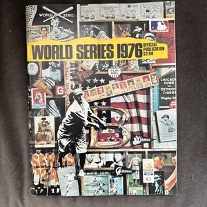 VINTAGE 1976 WORLD SERIES MAGAZINE OFFICIAL PUBLICATION - Picture 1 of 3