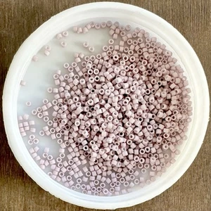 11/0 MIYUKI Seed Beads, Delica, Matt Lavender (DB0356)(DB356), 5g - Picture 1 of 1
