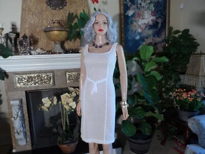 New Moschino CheapandChic White Crotchet Lace w/Pink Underlay SheathDress Size 8 - Image 1 of 4