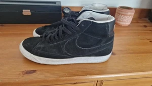 Nike Blazer Wildleder High Tops schwarz/weiß UK 9 gebraucht ohne Karton - Bild 1 von 6
