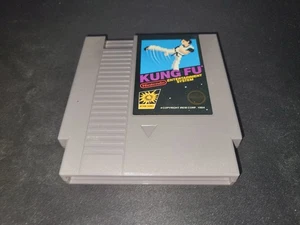 Kung-Fu 5 Screw Authentic Nintendo NES EXMT Zustand Black Box Spielkassette - Bild 1 von 3