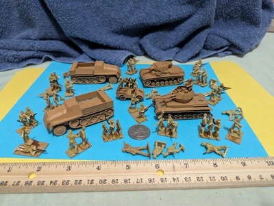 Roco,German,AFRIKA KORPS , TANK,HALF tracks,Ho,Scale,Miniature,vintage,soldiers, - Image 1 of 4
