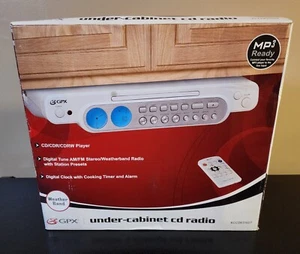 GPX Under Cabinet AM/FM Digital Clock Radio CD Player MP3 Ready Vintage Y2K - Picture 1 of 14