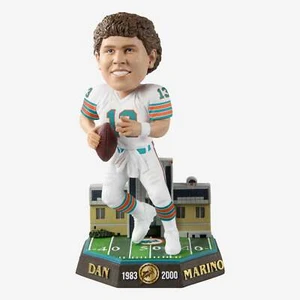 Dan Marino Miami Dolphins Retired Pro Gate Series Bobblehead NFL Football - Picture 1 of 1