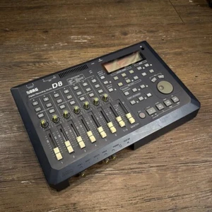 Korg D8 MTR Digital Recording Studio | Good Condition - Picture 1 of 9